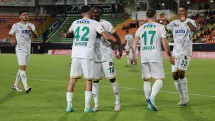 Alanyaspor sahasında farklı turladı