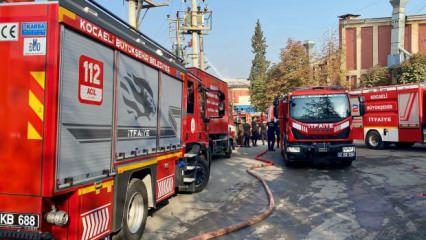 Kocaeli'de plastik fabrikasında yangın: 3 kişi yaralandı!