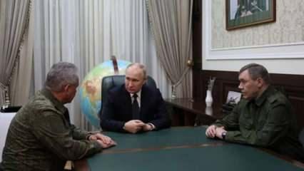 Putin, Ukrayna sınırına gitti