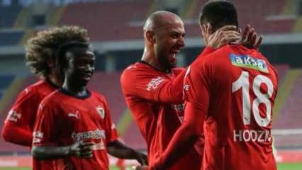 Hatayspor tur biletini 2 golle aldı