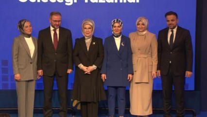 Emine Erdoğan, "Geleceği Yazanlar Platformu 10. Yıl Etkinliği"nde konuştu
