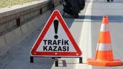 Adana'da feci kaza: 2 kamyonun sürücüleri yaralandı