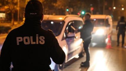 Adana'da polis ele geçirdi: Tam 60 adet!