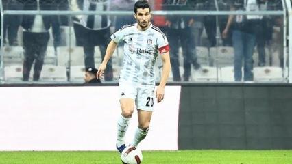 Beşiktaş'ta Necip Uysal sakatlandı