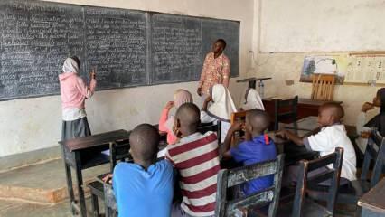 İHH, Burundi’de İşitme Engelliler için İşaret Dili Dini Kavramlar Sözlüğü oluşturuyor