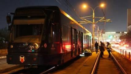 Kabataş-Bağcılar tramvay hattı seferlerinde aksama yaşanıyor