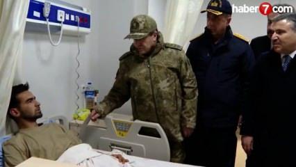 Milli Savunma Bakanı Güler ve kuvvet komutanları yaralı askerleri ziyaret etti