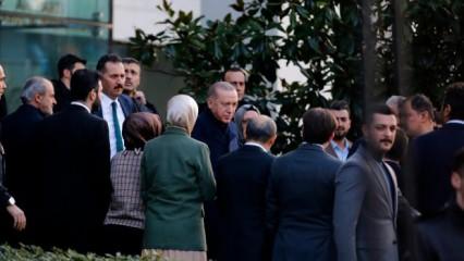 Cumhurbaşkanı Erdoğan'dan AK Parti İstanbul İl Başkanlığına ziyaret