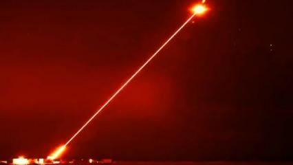 İngiltere’nin son teknoloji lazer silahı 'Ejderha Ateşi'ni test etti