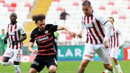 Sivasspor 2-0'ı koruyamadı! Gaziantep FK 1 puanı kaptı