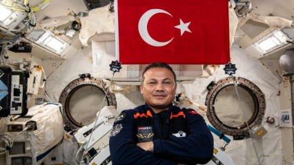Türk astronot Alper Gezeravcı'dan önemli deney: Message