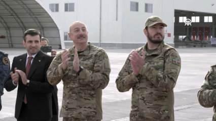 Aliyev, Azerbaycan'ın aldığı Akıncı TİHA'ların uçuşunu Selçuk Bayraktar ile izledi