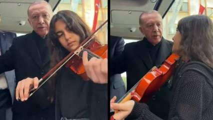 Cumhurbaşkanı Recep Tayyip Erdoğan seçim otobüsünde türkü söyledi! 