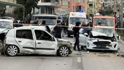 Antalya'da otomobil dehşet saçtı: 2 vatandaş öldü, 3 yaralı
