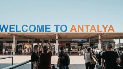 Antalya'da turist rekoru