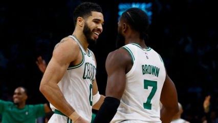 Boston Celtics, Warriors'ı 52 sayı farkla yendi!