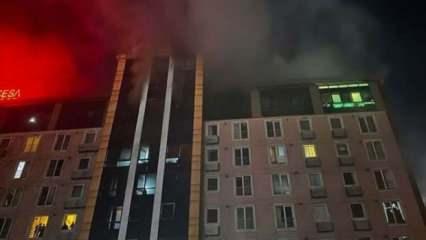 11 katlı rezidansta yangın: Mahsur kalan 40 kişi kurtarıldı!