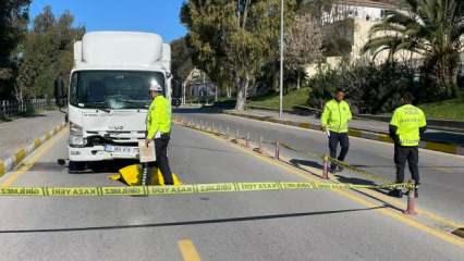 Aydın'da feci kaza: Kamyonetin çarptığı kadın yaşamını yitirdi