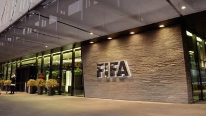 FIFA'dan 5 Süper Lig takımına transfer yasağı