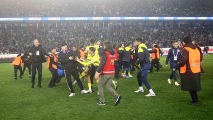 Trabzonspor - Fenerbahçe maçındaki olaylar dünya basınında: Cinnet sahneleri...