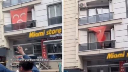 Esenyurt'ta DEM Partili grup MHP bayrağı asılı evi taşladı!