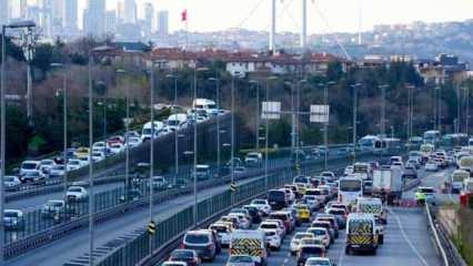 İstanbul'da trafik yoğunluğu yüzde 80'e ulaştı 