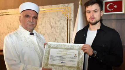 Kazakistanlı öğrenci Bilecik'te Müslüman oldu