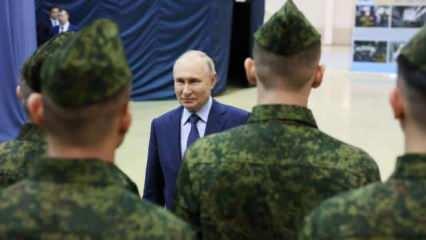 Putin'den yeni zorunlu askerlik hamlesi: Yaş sınırını yükseltti! 