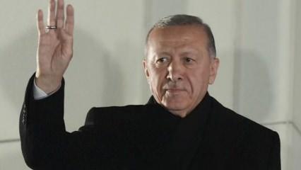 Washington Post'ta Aslı Aydıntaşbaş analizi: Erdoğan bir siyaset ustası