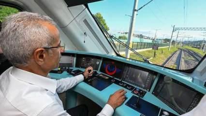 Bakan Uraloğlu: Milli tren seti sayısı 56'ya ulaşacak