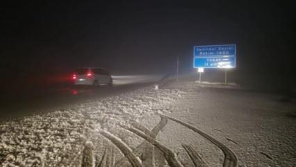 Tokat'ta nisan yağmuru beklenirken kar sürprizi
