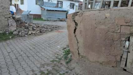 Tokat'ta korkutucu depremin izleri gün ağarınca ortaya çıktı