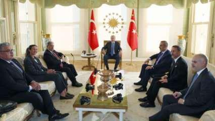 Erdoğan, Yeni Zelanda Başbakan Yardımcısı Peters'i kabul etti