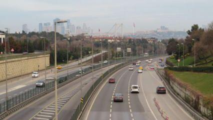 Haftanın ikinci gününde İstanbul'da yollar boş kaldı