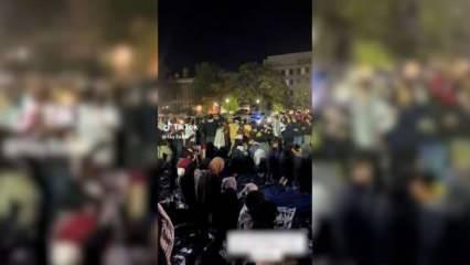 Ohio Üniversitesi'nde namaz kılan öğrencilere böyle siper oldular