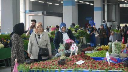 Ümraniye'de kapalı pazar alanı açıldı