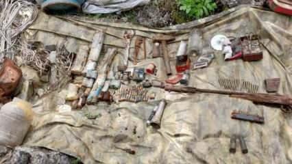Elazığ’da bir mağarada PKK’ya ait silah ve malzemeler ele geçirildi