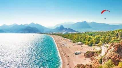 Antalya'ya turist yağmuru... Dört ayda 2 milyonu aştı!