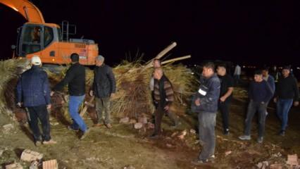 Aksaray'da kerpi&ccedil;ten yapılan ağıl &ccedil;&ouml;kt&uuml;: 50 hayvan &ouml;ld&uuml;