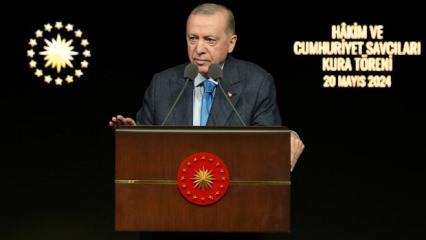 Cumhurbaşkanı Erdoğan: Alçakların peşini bırakmayacağız!