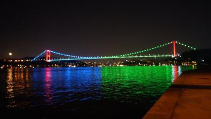 İstanbul'da Azerbaycan kutlamaları! Köprüler aydınlatıldı...
