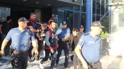 Müge Anlı öfkeden deliye dönmüştü: Anne ve üvey babayı linçten polis kurtardı