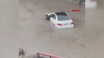 Ankara'da birçok cadde ve sokak göle döndü