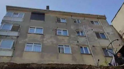 Fatih'te duvar çöktü! Bina boşaltıldı