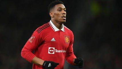 Süper Lig'e gelmeyen Martial'e sürpriz talip