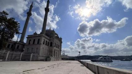 İstanbul Boğazı'nda huzur bulabileceğiniz yalı camileri