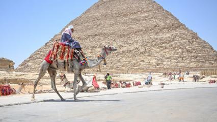 4 bin 500 yıllık piramitlerde bayram heyecanı
