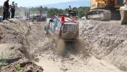 Amasya’da off-road yarışları nefes kesti