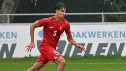 16'lık T&uuml;rk futbolcu Hollanda'ya transfer yaptı