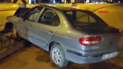 Amasya’da otomobil aydınlatma direğine çarptı: 2 yaralı